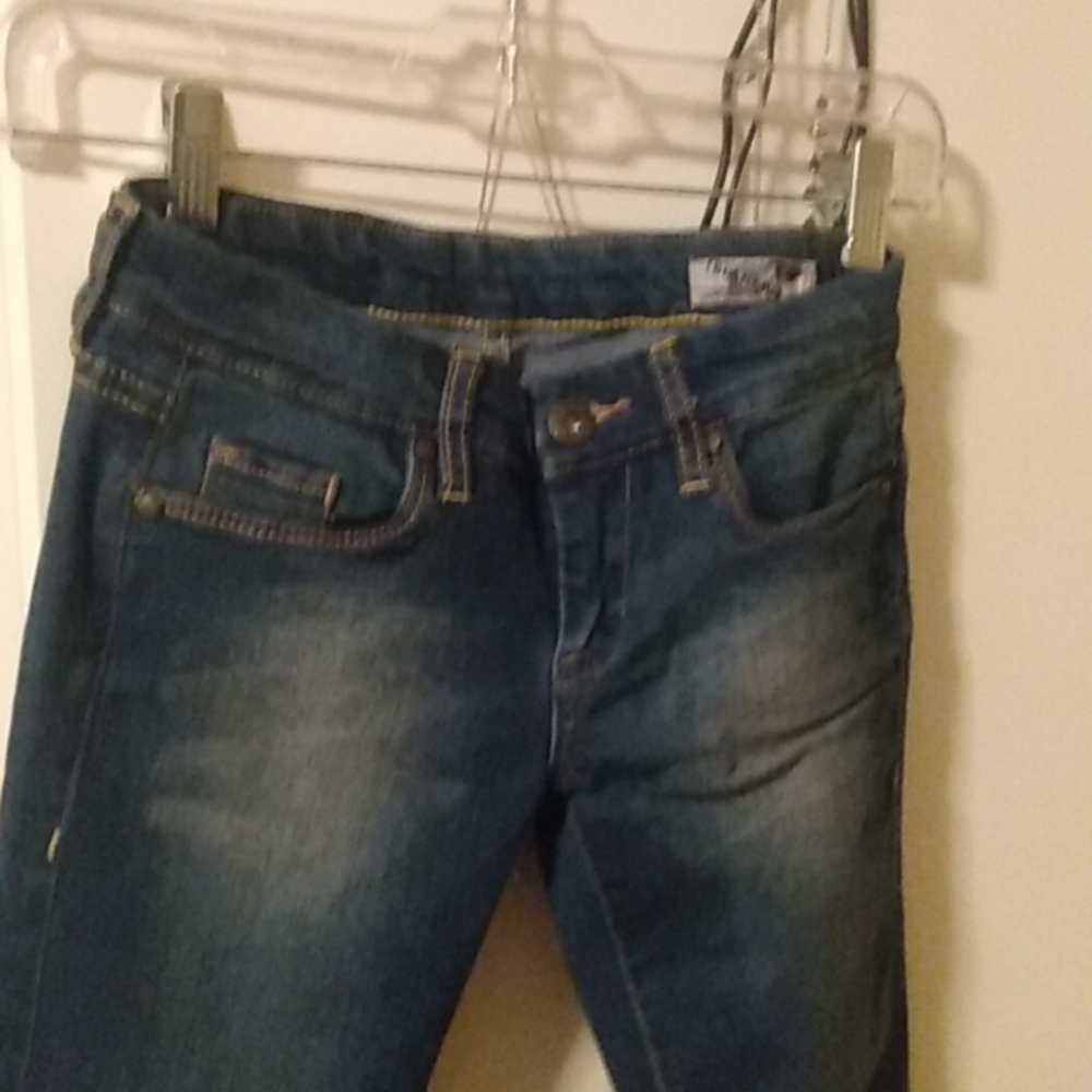 Jeans - Picture 2 of 3
